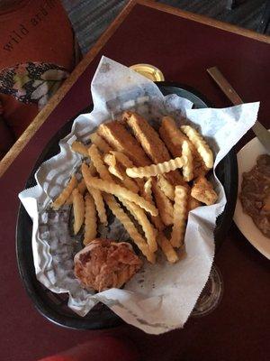 Chicken fingers and fries