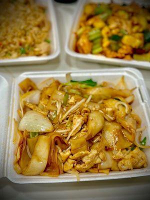 Chicken Chow Fun