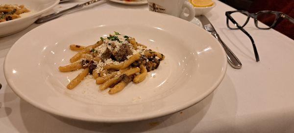 Stozzapreti Salsiccia e Funghi