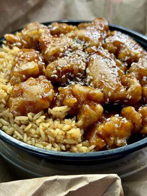 A. General Tso's Chicken w/white meat, Combo With Pork Fired Rice.