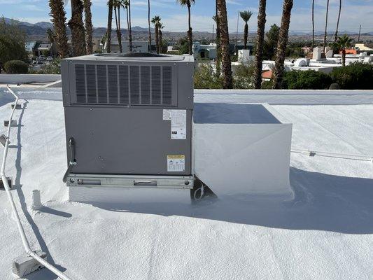 Bryant package heat pump with new elbow and roof.