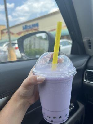 Taro coconut bubble tea