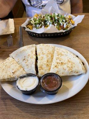 Loaded nachos and veggie quesadilla