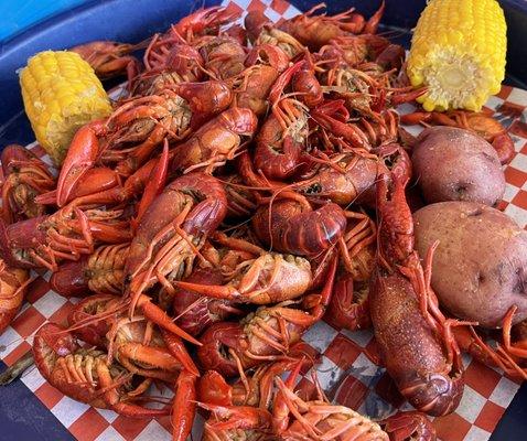 2lbs of crawfish