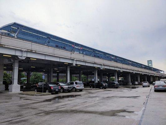 Wilson station from the Aldi parking lot