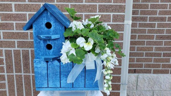 Beautiful bird house, add plants or flower arrangements! I love mine!!