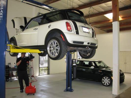 We offer honest and accurate inspection and diagnostic service for MINI suspensions for Orange County customers.