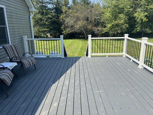 Trex deck and railing all new