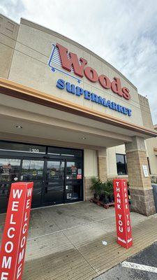 Woods Supermarket