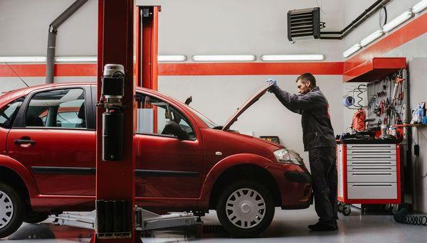 Downtown Garage & Auto Body