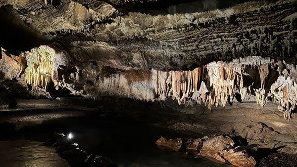 Bristol Caverns