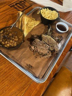 Brisket, baked beans, mac and cheese, garlic bread, sweet bbq sauce