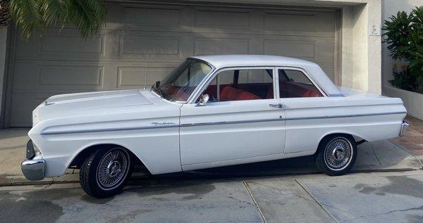 1964 Ford Falcon 2 Door Sedan in White/Red