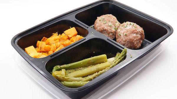 Turkey meatballs with asparagus and sweet potatoes