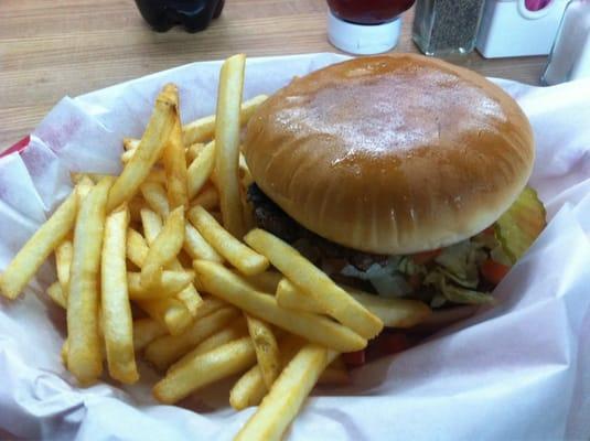 Cheeseburger & Fries