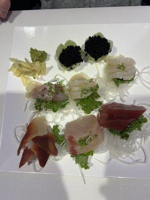 Black Caviar a la Carte, Striped Bass a la Carte, Scallop a la Carte, Red Clam a la Carte, Mackerel a la Carte, tuna