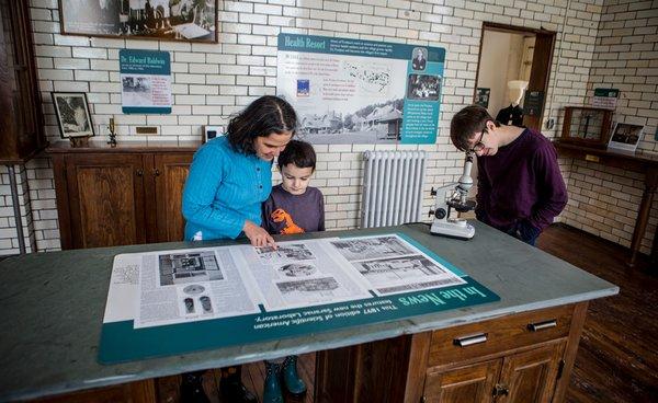 The Saranac Laboratory Museum. Powered by ROOST.