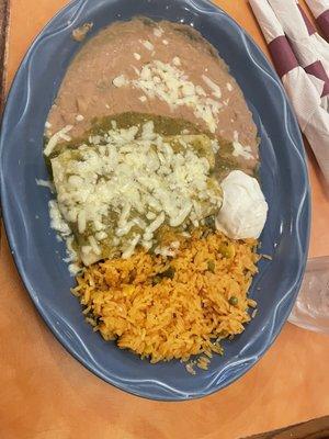 Enchiladas Suizas with spinach filling