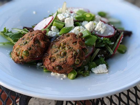 pea fritters salad