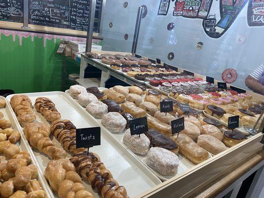 Lots to choose from! The cinnamon roll is huge and delicious!