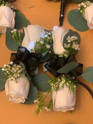 Wedding Party boutonnieres and hand corsages