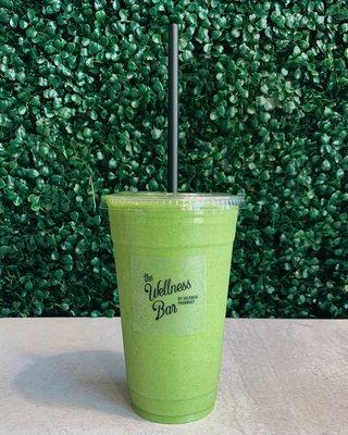 Green Beast - Apple juice, spinach, mango + bananas