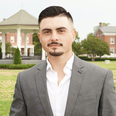 Isaiah Flores - Garrett Realty Partners