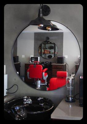 Red Lounge Barber