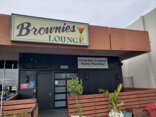 Brownie's Lounge