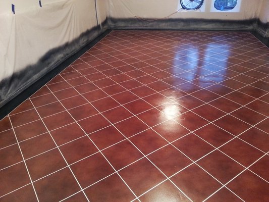 Tile looking stain on concrete