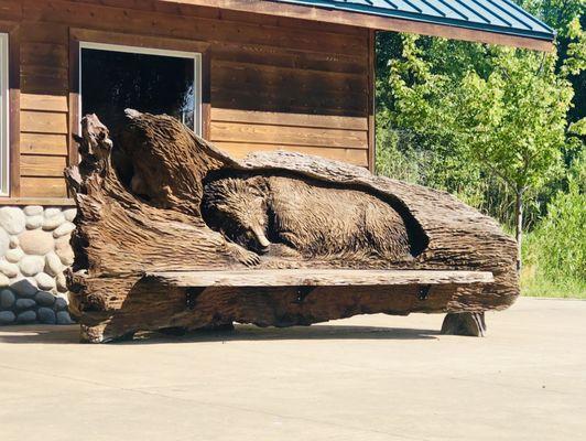 The bear carved bench