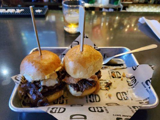 2/3 sliders. I devoured the other one before I could take a picture. All cooked perfectly, and delicious.