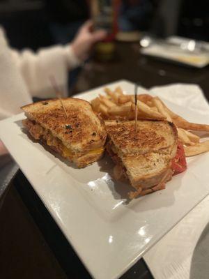 Pub Grilled Cheese Sandwich