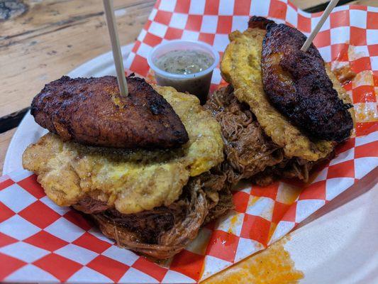 Tostones Rellenos