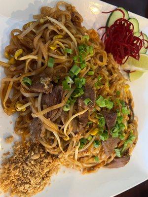 Pad Thai w beef