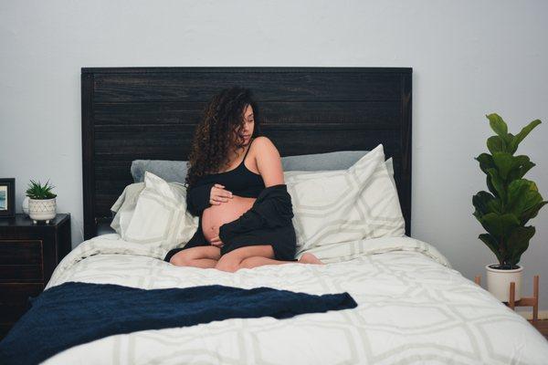 Bed Maternity Photograph