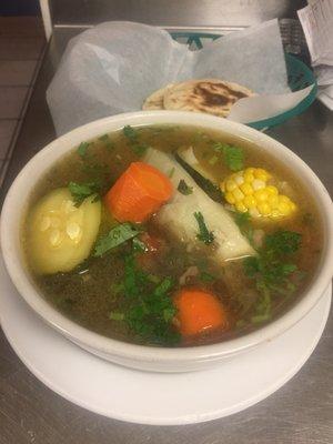 Caldo de res