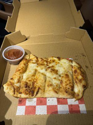 Garlic Cheesy Bread