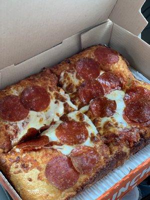 Personal pepperoni pizza - lunch special comes with a drink and ready to go!