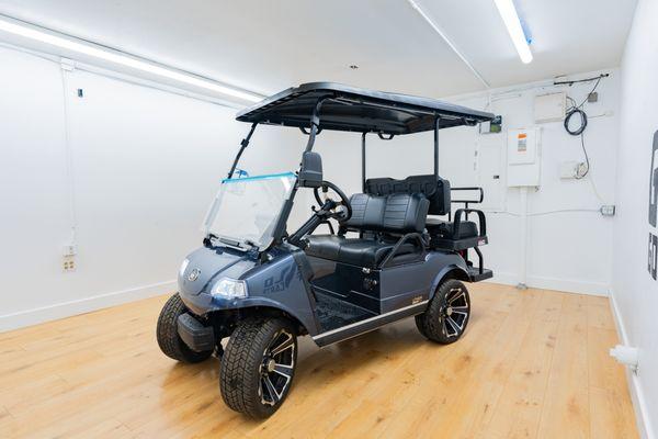 2023 Evolution Classic 4 Plus Golf Cart!