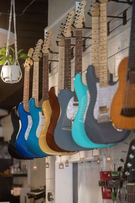 G&L USA electric guitars