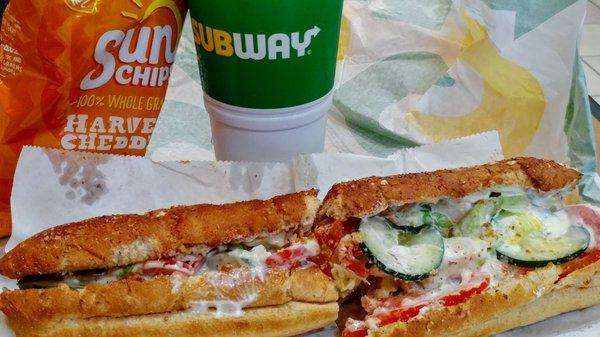 footlong chicken bacon and ranch combo.