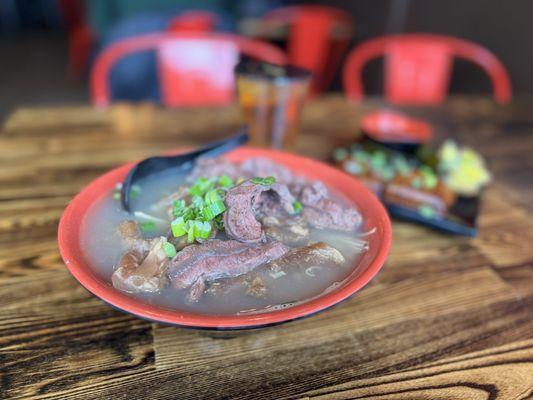 Herbal Stewed Beef Noodle Soup