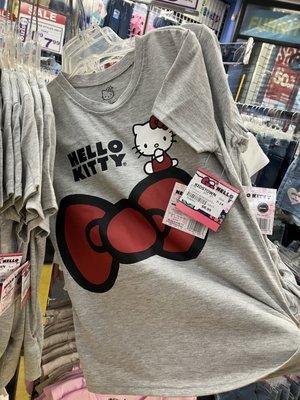 Hello Kitty T! I didn't find my size :(