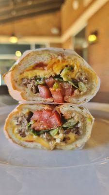 Chopped Cheese Junior's NY Deli is located in Libretto's.