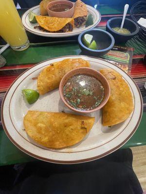 Tacos de Birria