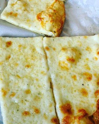 Garlic cheese pizza