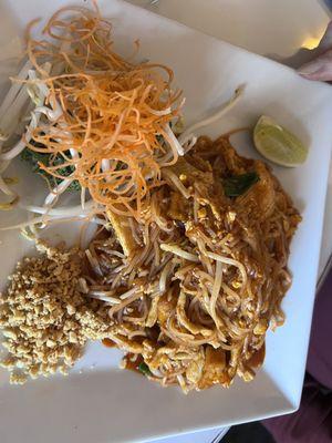 Chicken Pad Thai Lunch