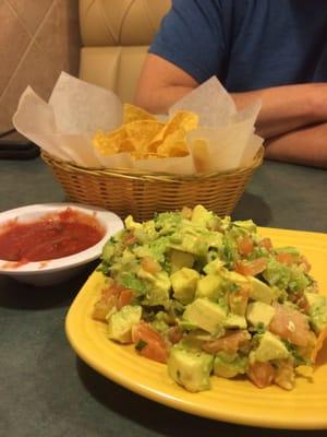 Huge guacamole appetizer