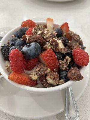 Steel Cut Oatmeal With Berries/Pecans/Granola and brown sugar